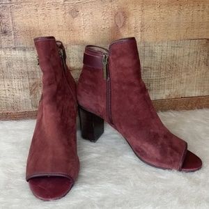 DONALD J. PLINER Itara Burgundy Wine Open Toe Ankle Boots